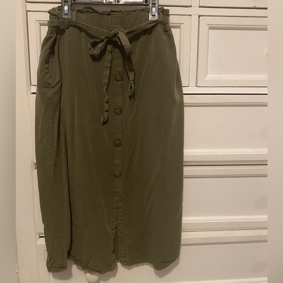 Love Tree Dresses & Skirts - Olive green paper bag skirt